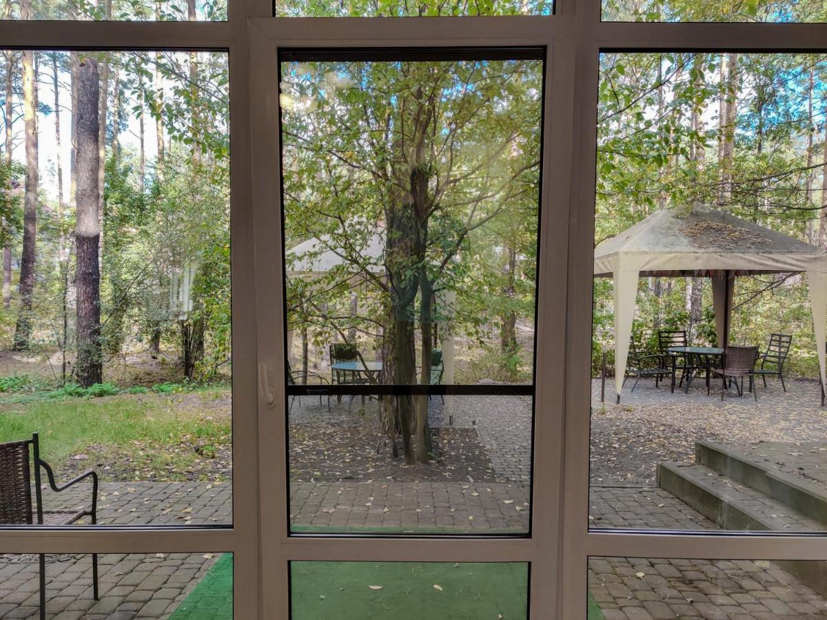 Заміський Комплекс "Пуща Лісна" Hotel Moschun Szoba fotó